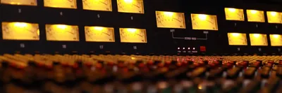 Trident Series 80b console